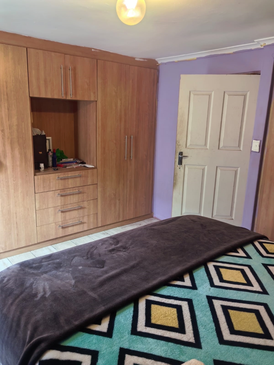 3 Bedroom Property for Sale in Ilitha Park Western Cape